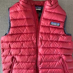 Patagonia Boys Puffer Vest 5T